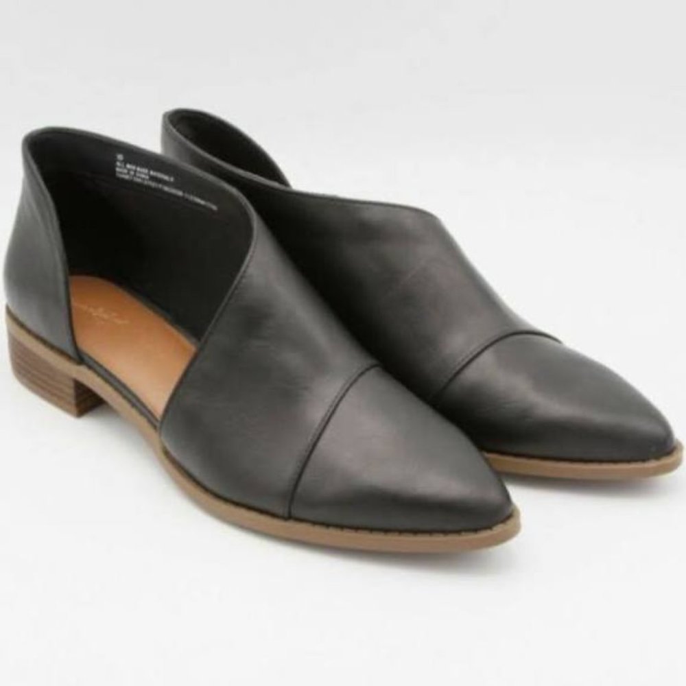 Universal Thread Wenda Black Cut Out Bootie Black
